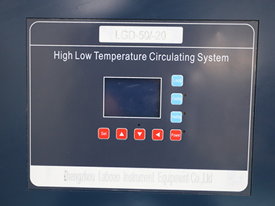 50L Warmwasserbereiter für Labor detail - LCD-Display, Betriebskontrollleuchte. Türschloss, einfaches Öffnen der Tür für Wartungsarbeiten.